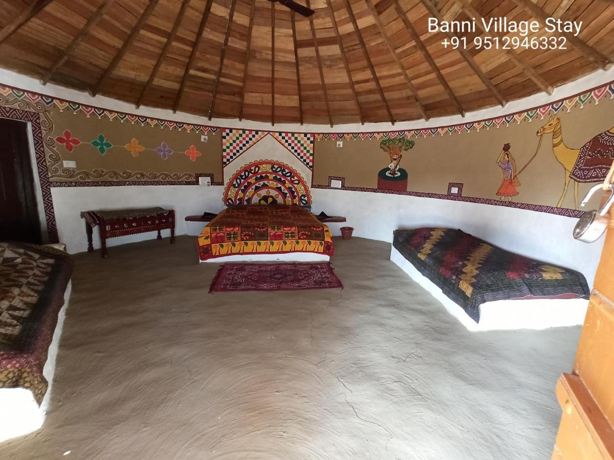 Banni Village Resort - Rann Of Kutch Bherandiāla Eksteriør billede