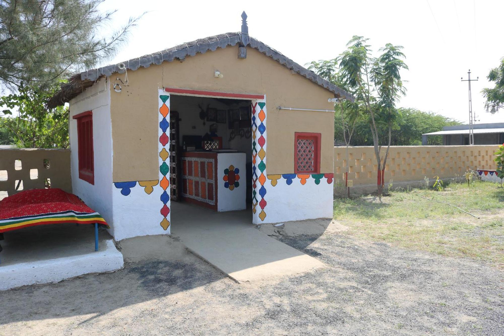Banni Village Resort - Rann Of Kutch Bherandiāla Eksteriør billede