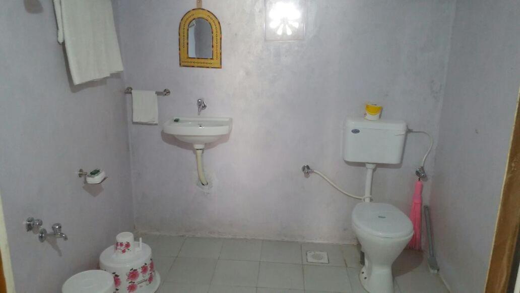 Banni Village Resort - Rann Of Kutch Bherandiāla Eksteriør billede